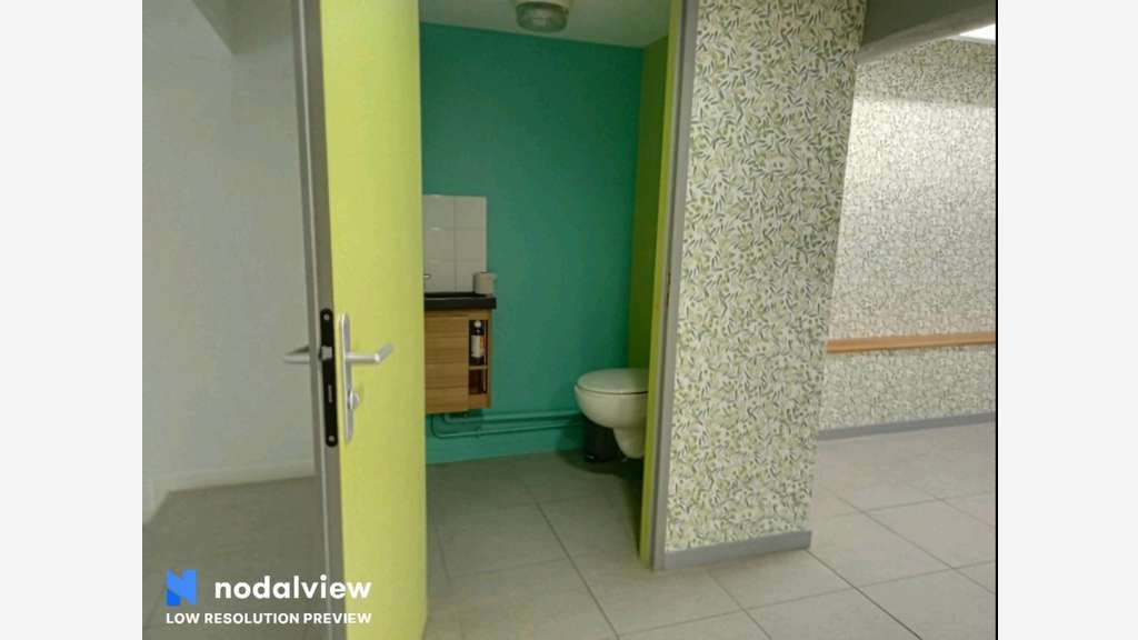 A vendre bureaux 160m² au centre de Langoiran