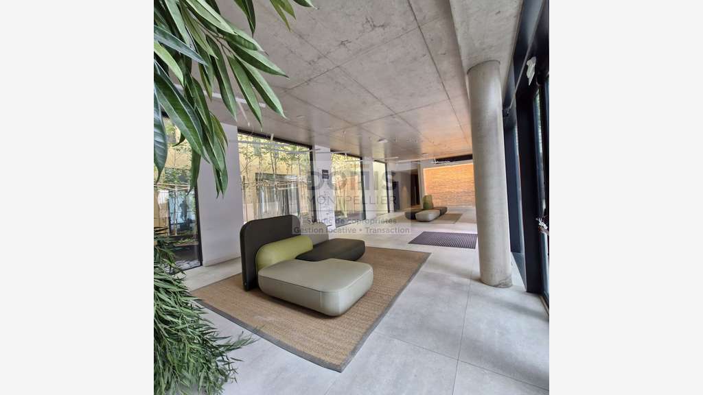 Vente bureaux de 329m² à Lattes Boirargues