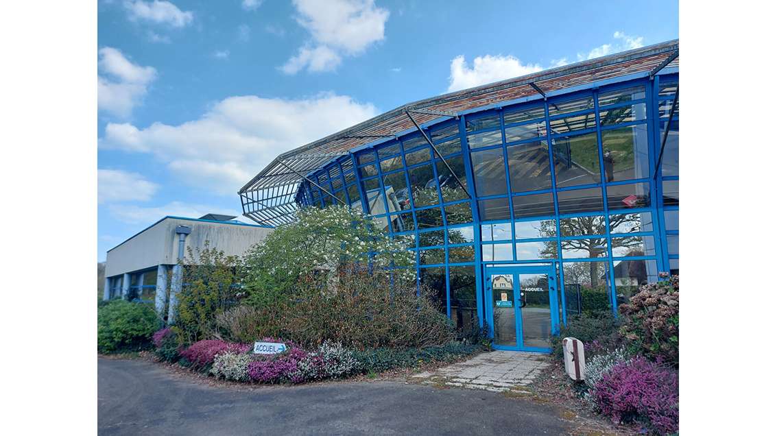 A vendre ensemble de bureaux divisibles sur Laval