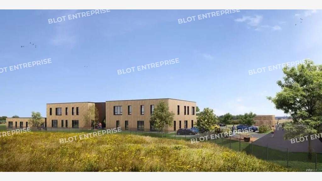 À vendre bureaux 231m² au Bignon Parc de La Forêt