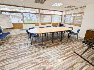 Vente Bureaux au Haillan