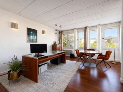 Vente bureaux 45m² + stationnement au Haillan