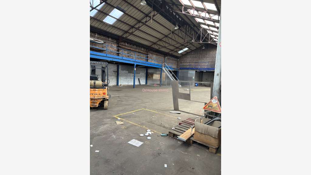 Vente locaux d'activité 955m² proche tram Le Havre