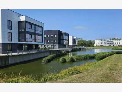 À vendre bureaux 506m² divisibles au Havre Plateau