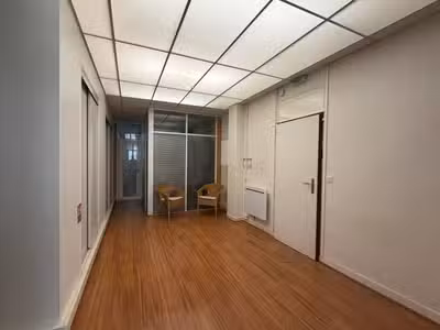 À vendre – Bureaux de 59 m² dans le quartier de la