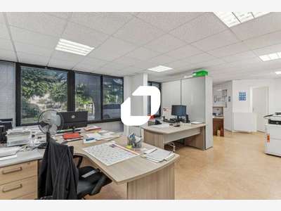 Vente Bureaux 80m² Le kremlin bicetre