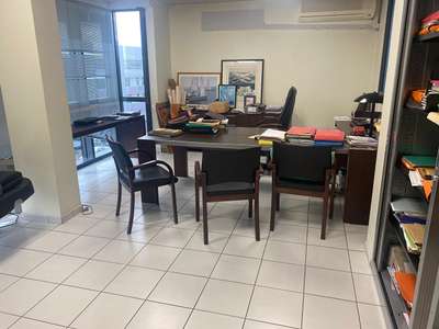 Vente bureaux 106m² au dernier étage à Le Lamentin