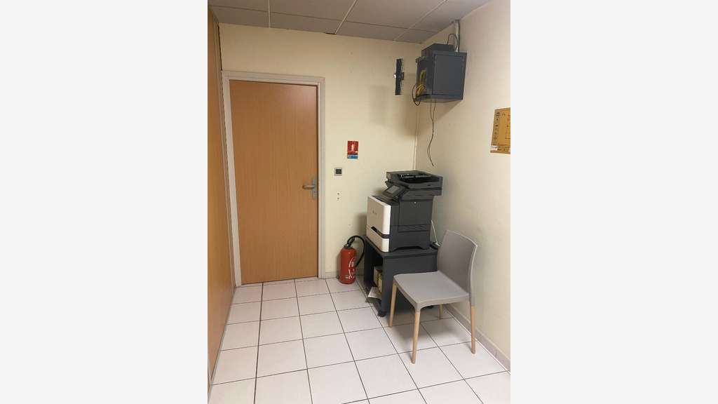 Vente bureaux 106m² au dernier étage à Le Lamentin