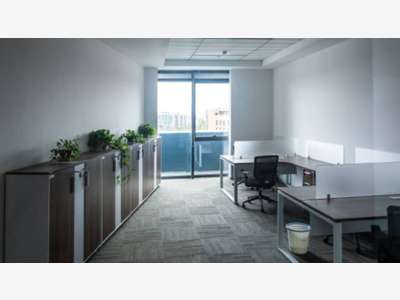A vendre plateaux de bureaux neufs 200m² Le Mans