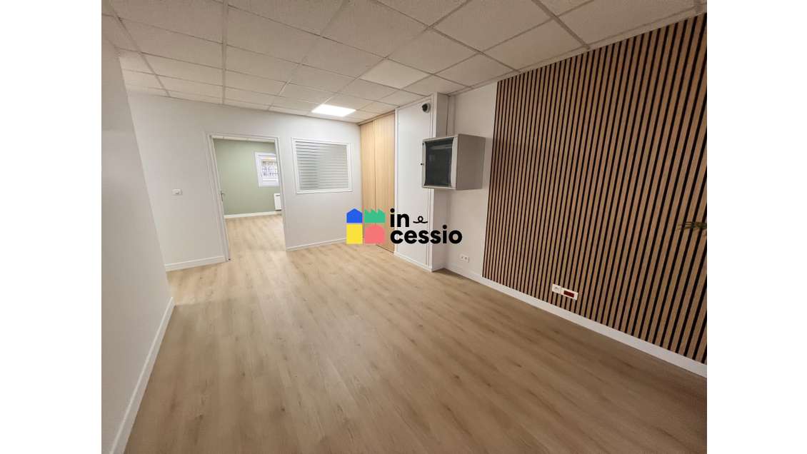 Bureaux 230m² RDC à vendre Gare Sud du Mans