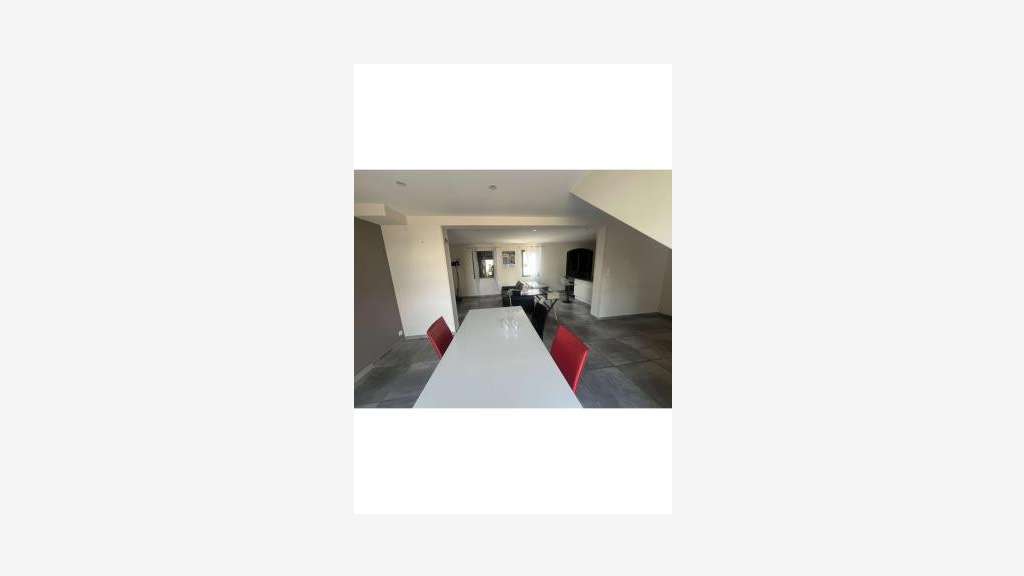 AV bureaux 252m² bel emplacement Avignon Le Pontet