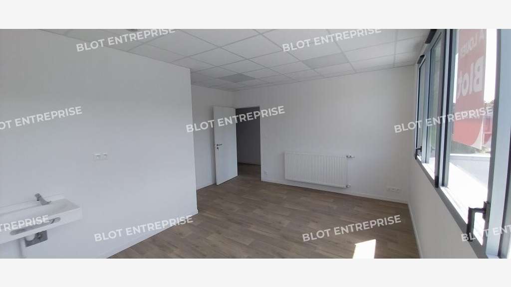 A vendre ou louer bureaux 157m² Le Relecq-Kerhuon