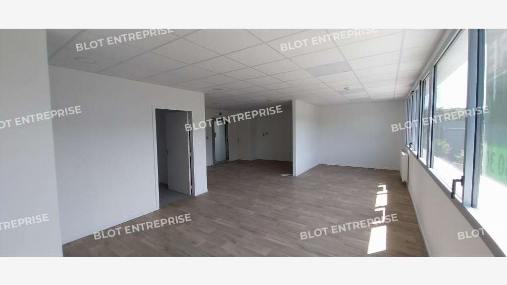 A vendre ou louer bureaux 157m² Le Relecq-Kerhuon