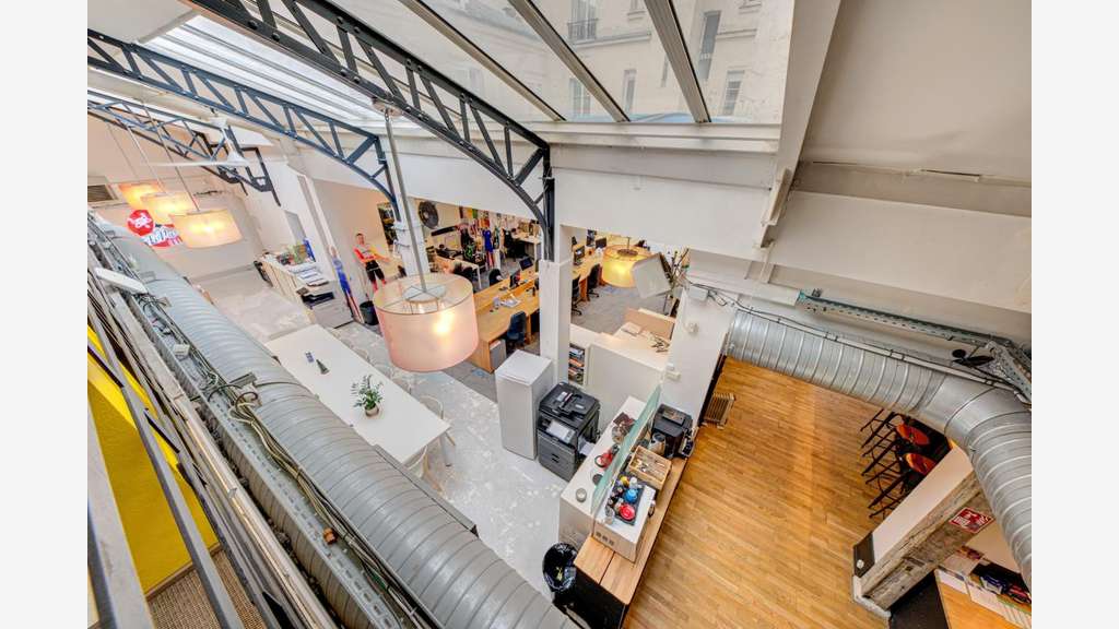 Immeuble de bureaux Levallois-Perret Louise Michel