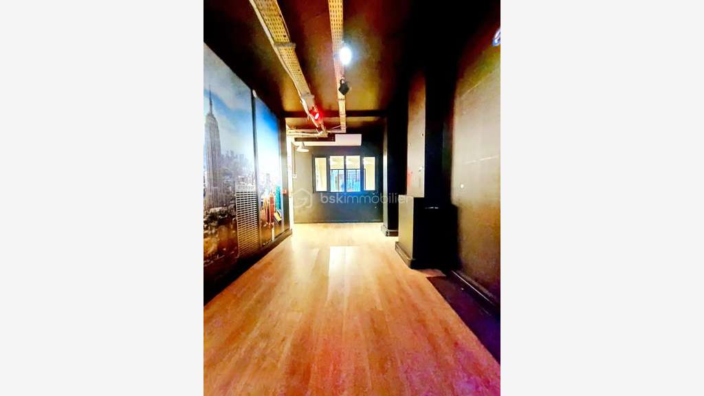 AV bureaux style industriel 243m² Levallois-Perret
