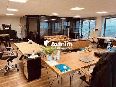 Vente magnifiques bureaux proche Carré Senart