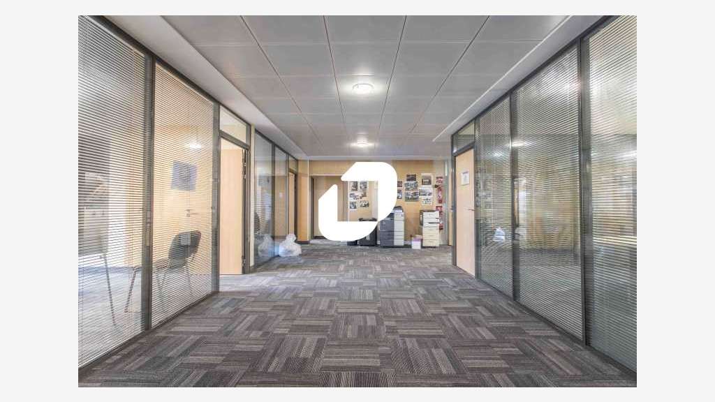 Vente Bureaux 211m² Lieusaint