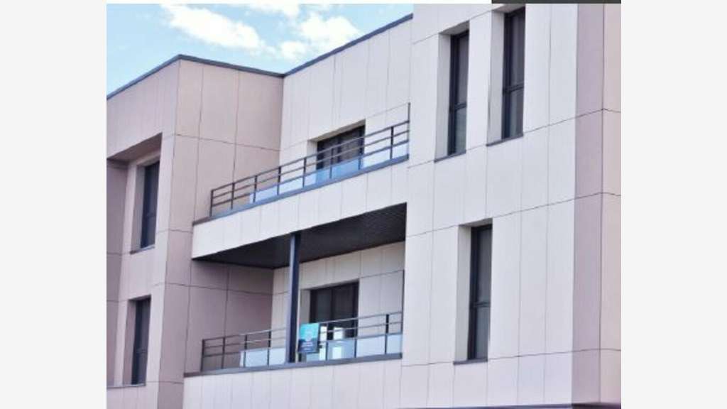 Vente bureaux neufs 2000m² divisibles à Limas