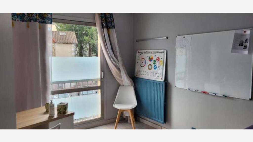 Vente bureau 138m² R+1 à Limoges St Martial