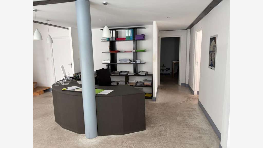 Vente bureau de 220m² secteur Limoges St Surin
