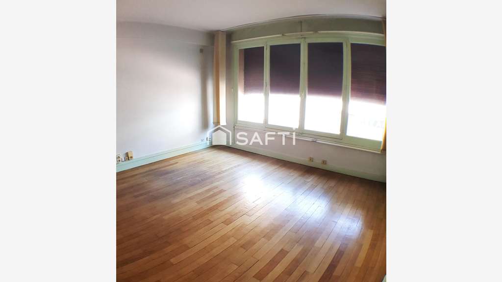 Vente bureau 100m² bien placé à Limoges 