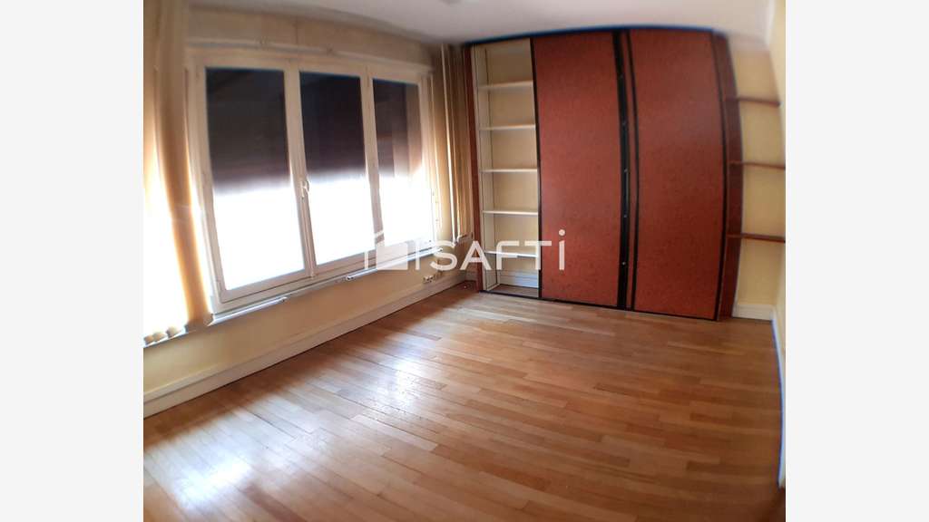 Vente bureau 100m² bien placé à Limoges 