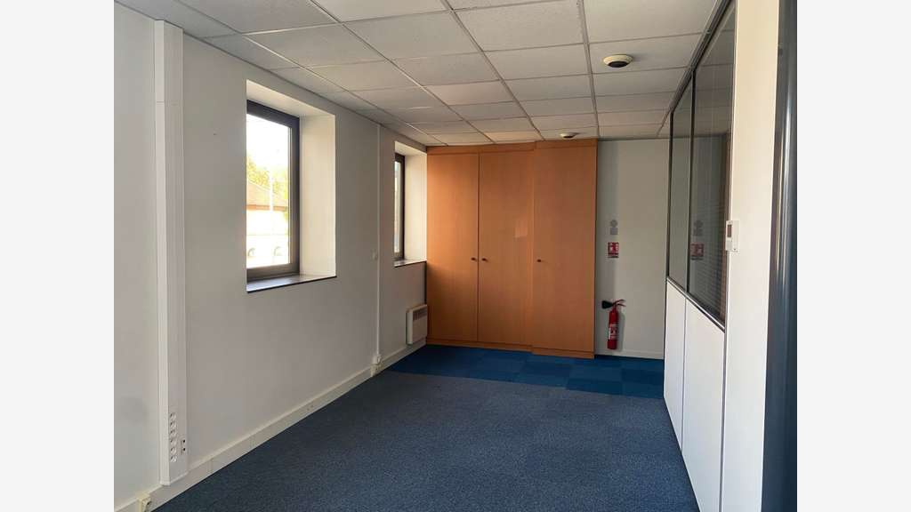 VTE PLATEAU BUREAU 242m² EXCEPTIONNEL
