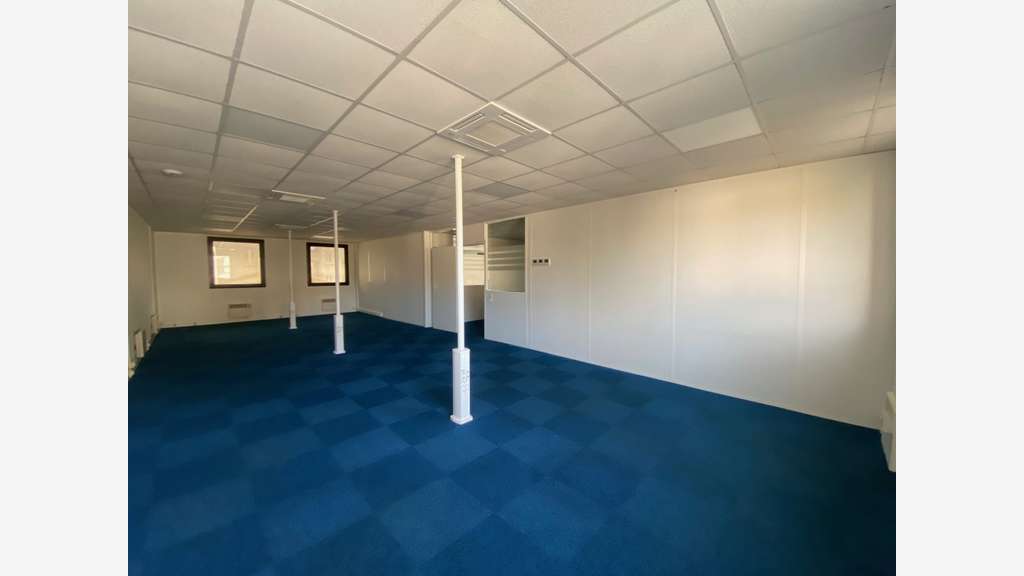 VTE PLATEAU BUREAU 242m² EXCEPTIONNEL