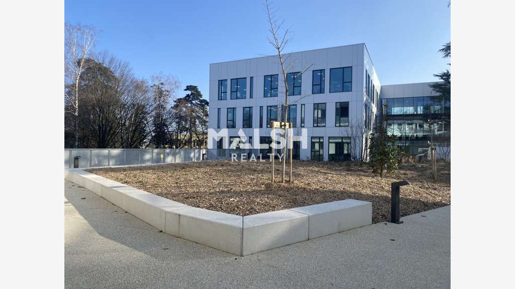 Vente bureaux 3999m² à Limonest Techlid