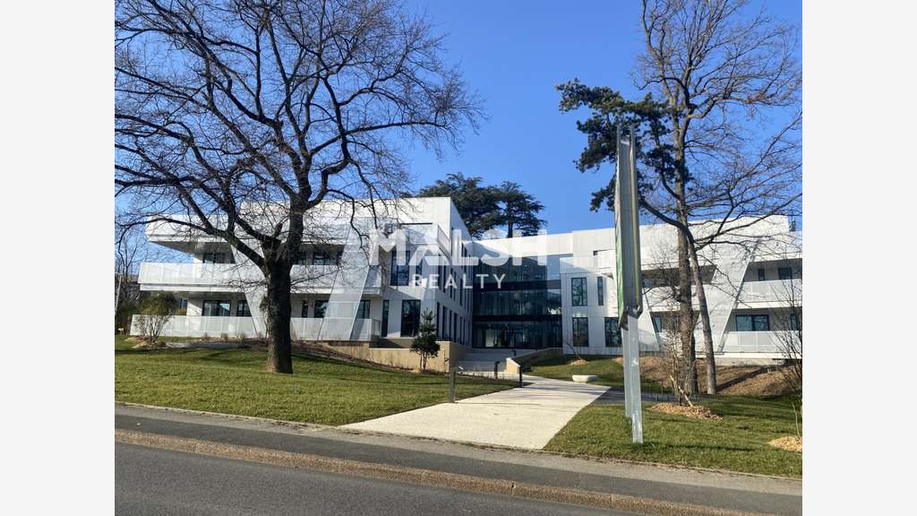Vente bureaux 3999m² à Limonest Techlid