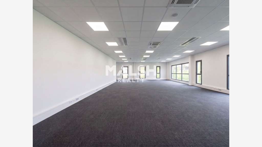 Bureaux neufs à vendre 84m² divisibles à Limonest