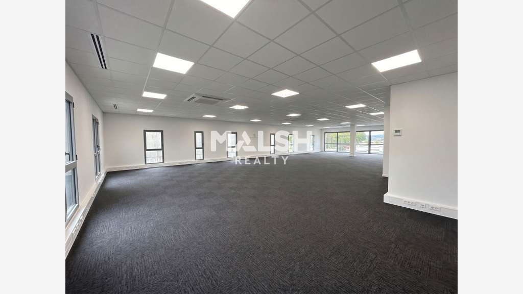 Bureaux neufs à vendre 84m² divisibles à Limonest