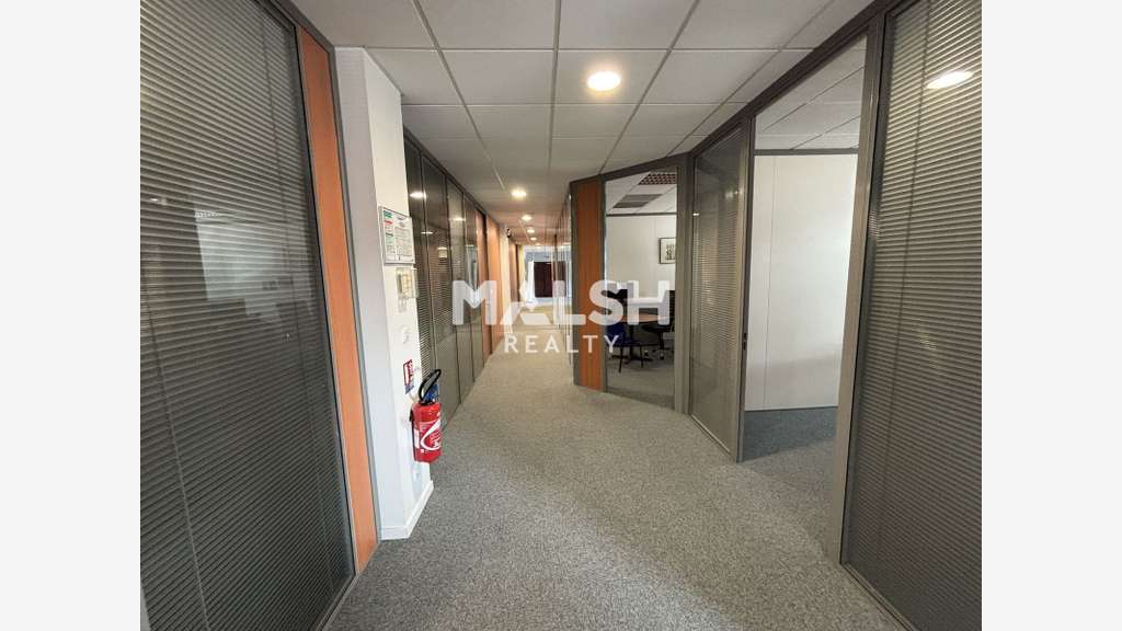 Bureaux 483m² à vendre ou à louer Limonest Techlid