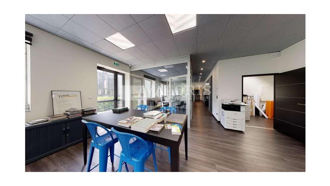LIMONEST - BUREAUX à vendre