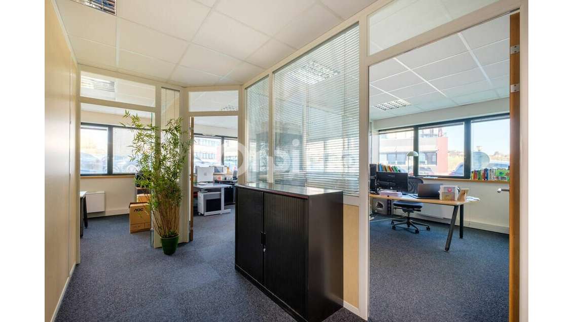 Bureaux de 68m² à vendre à Lissieu