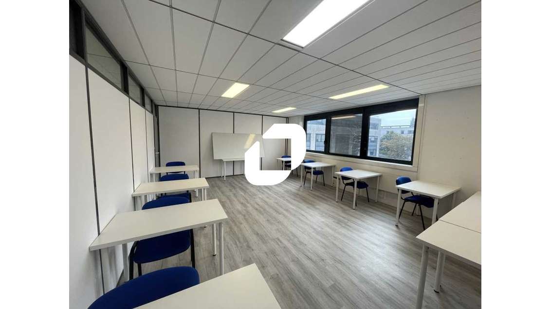 Vente Bureaux 186m² Lognes