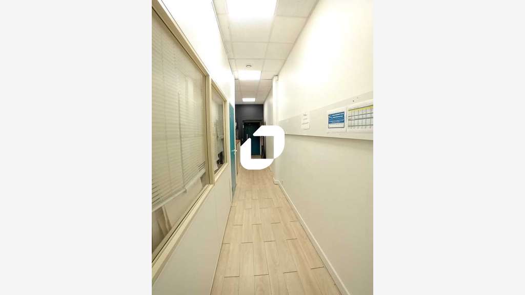 Vente Bureaux 101m² Lognes