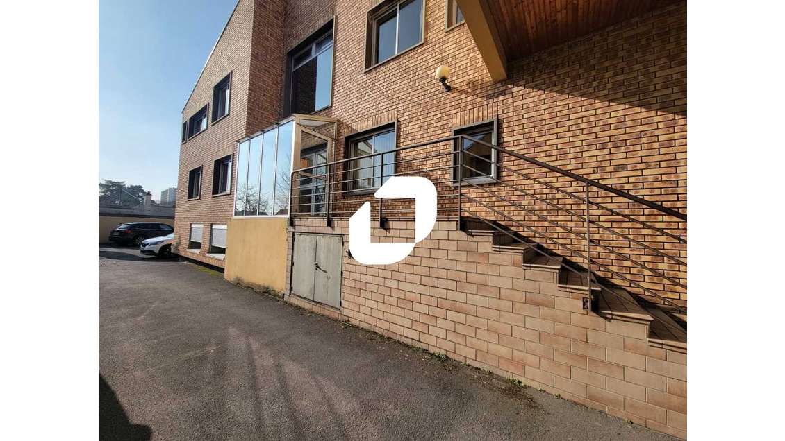 Vente Bureaux 592m² Longjumeau