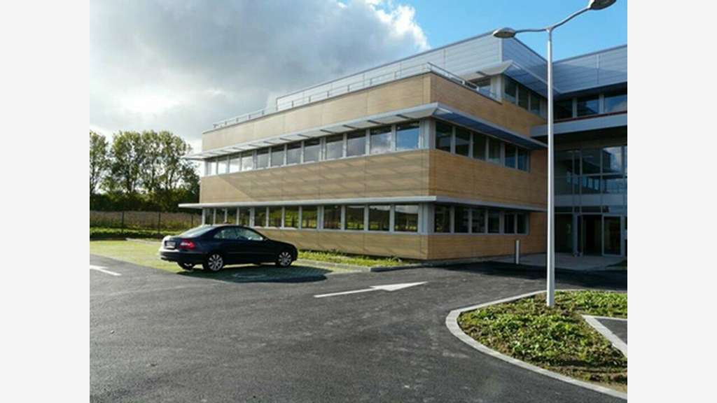AV bureaux 342m² acces rocade Longuenesse 