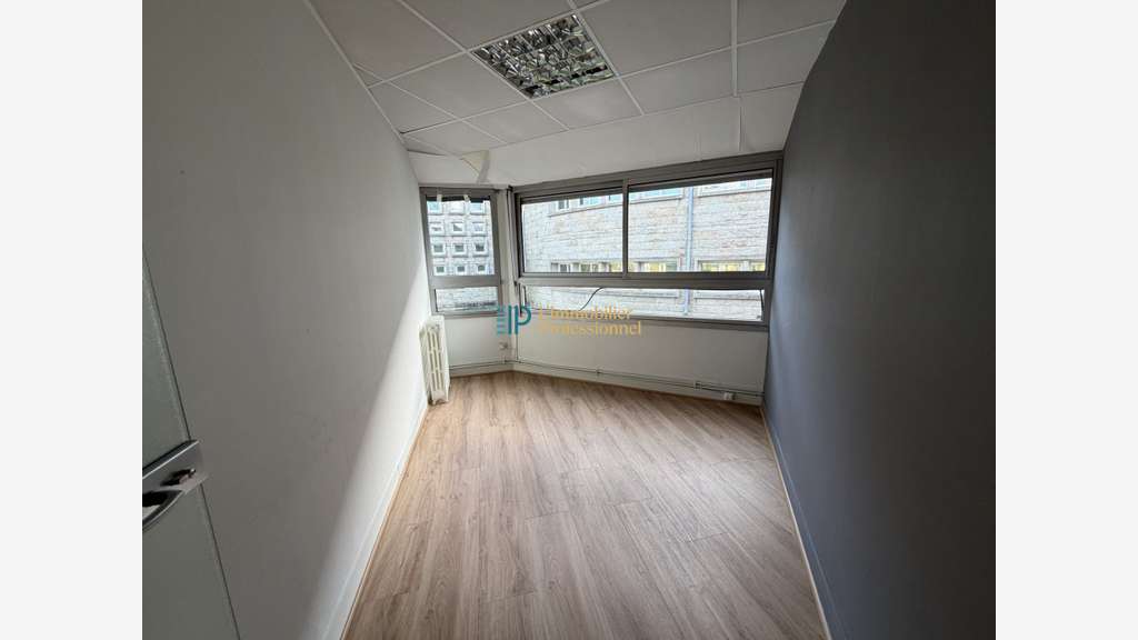 À vendre immeuble bureaux 248m² à Lorient