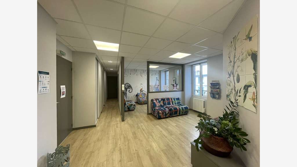 Bureaux de 145m² à vendre au 2ème étage à Lorient