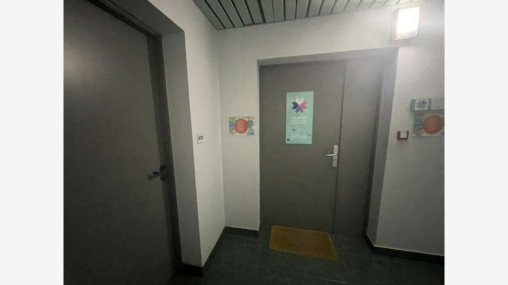 Bureaux de 145m² à vendre au 2ème étage à Lorient
