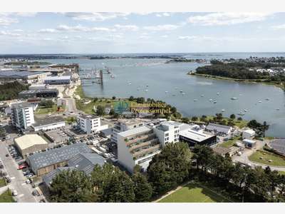 Vente bureaux neufs de 412m² à Lorient la Base