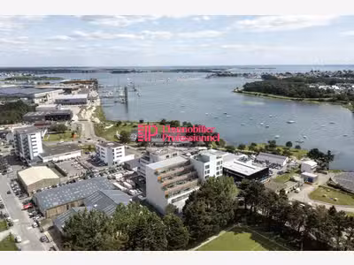 Vente bureaux neufs de 412m² à Lorient la Base