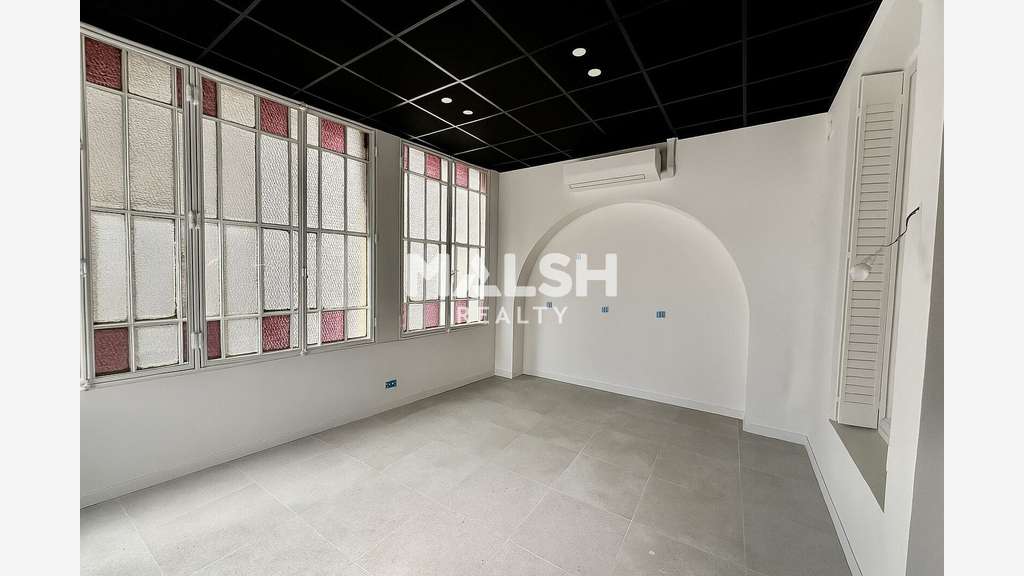 Bureaux 243m² à vendre ou à louer à Lyon 2e