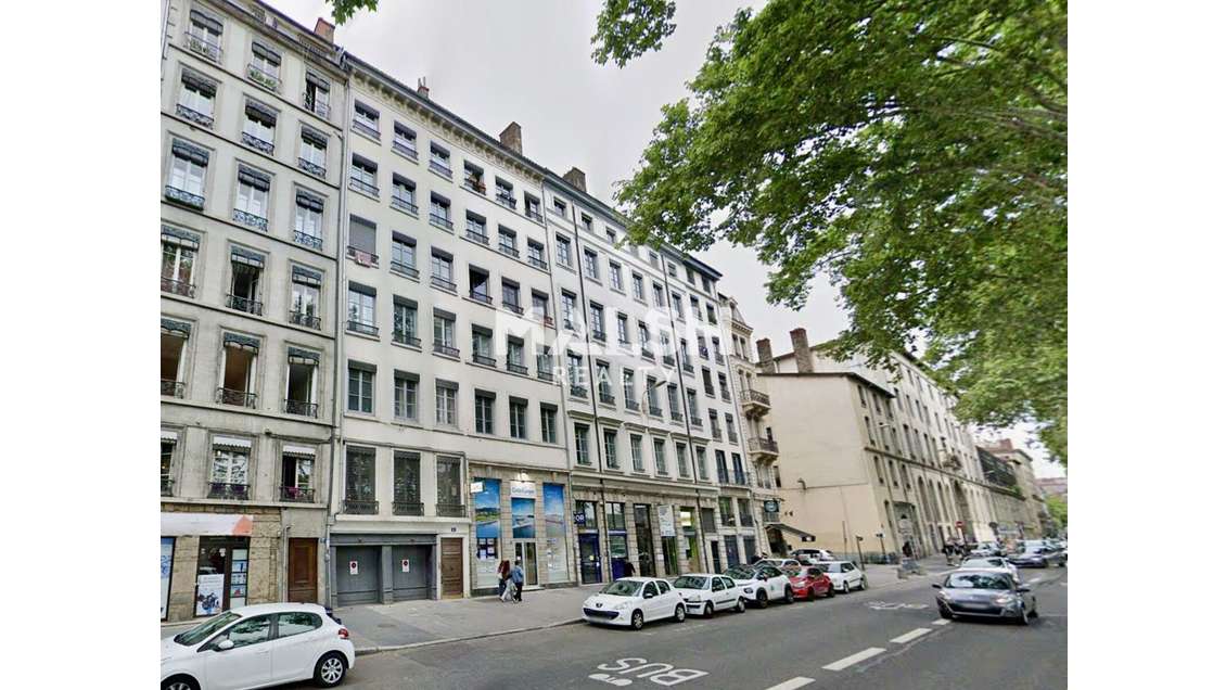 Bureaux 243m² à vendre ou à louer à Lyon 2e