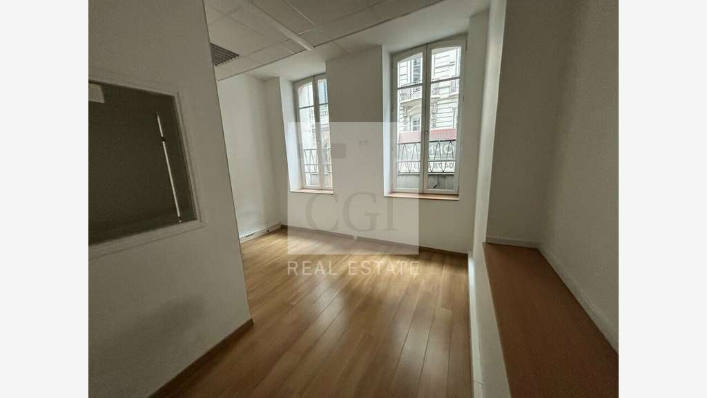 Bureaux 160m² à vendre à Lyon 2e Cordeliers