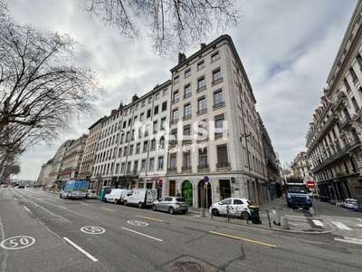Bureaux à vendre 171m² Lyon 2eme quais du Rhône