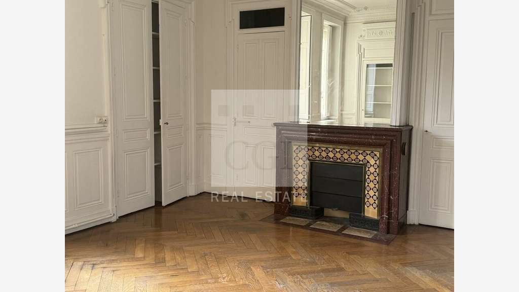 AV bureaux 303m² Lyon 69003 Palais de Justice