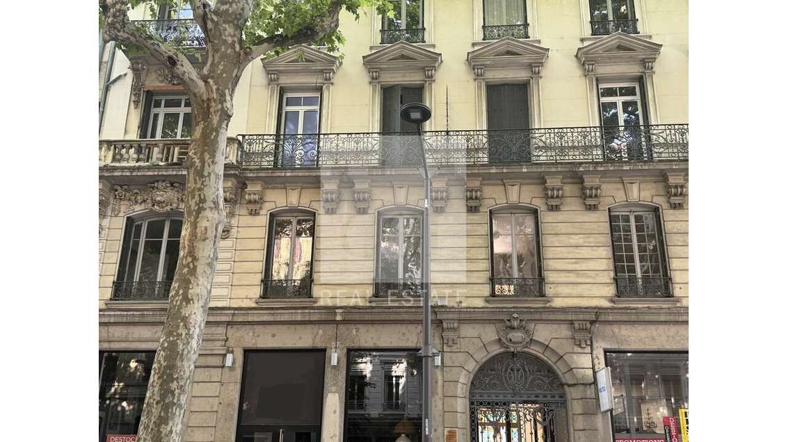 AV bureaux 303m² Lyon 69003 Palais de Justice